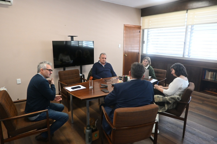 Reunión de representantes de AUCI con autoridades departamentales de Lavalleja