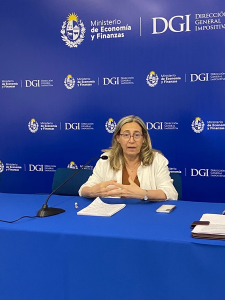 Foto de la Directora General de Rentas Margarita Faral, en las Jornadas Tributarias 2022