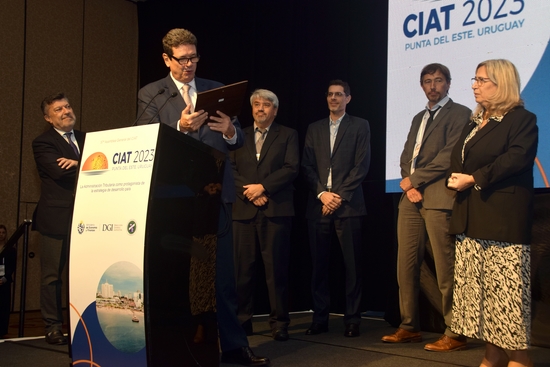 Integrantes del CIAT en el cierre de la Asamblea 2023