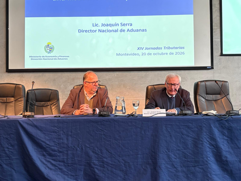 Director Nacional de Aduanas Joaquín Serra- Subdirector General de la DGI Guilermo Nieves