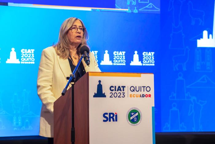 Margarita Faral disertando en la Conferencia Técnica del Ciat 2023 en Quito