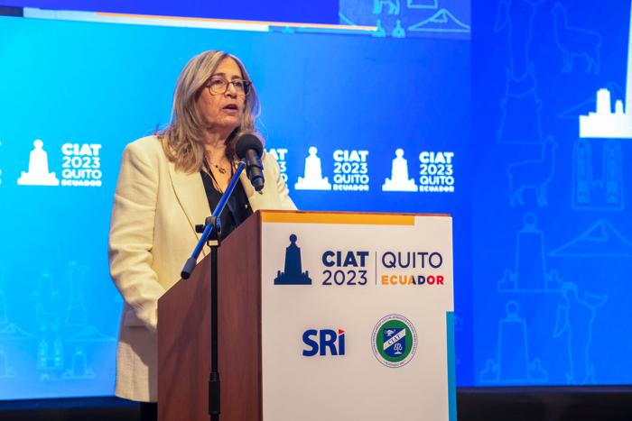 Conferencia Técnica 2023 CIAT Margarita Faral disertando en la Conferencia Técnica del Ciat 2023 en Quito