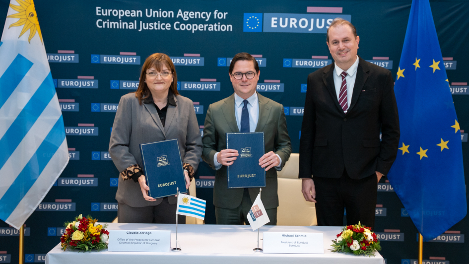 Dra. Claudia Arriaga y Dr. Daniel Trecca