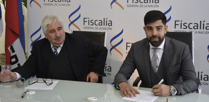 Fiscal Juan Gómez junto al nuevo fiscal Osvaldo Goncalvez Fiscal Juan Gómez junto al nuevo fiscal Osvaldo Goncalvez