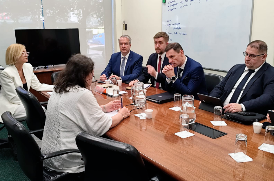 Fiscal de Corte y Directora del Centro de Formación con delegación de Hungría