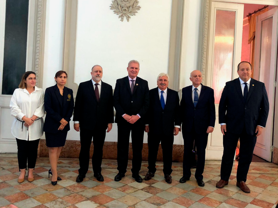 Representantes de los Ministerios Públicos en la XXXIV REMPM. Representantes de los Ministerios Públicos en la XXXIV REMPM.