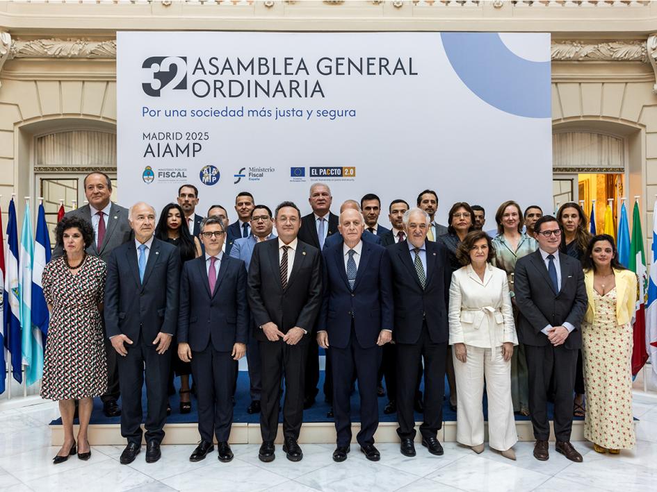 XXXII Asamblea General Ordinaria de la AIAMP en Madrid XXXII Asamblea General Ordinaria de la AIAMP en Madrid