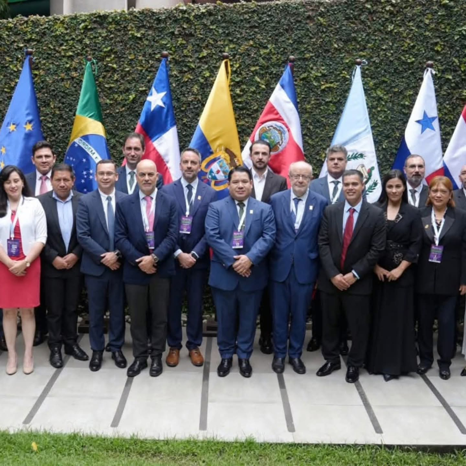 Representantes de lo Ministerios Públicos Iberoamericanos en la Reunión