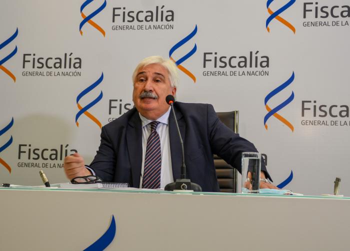 Fiscal de Corte Juan Gómez en la conferencia de prensa