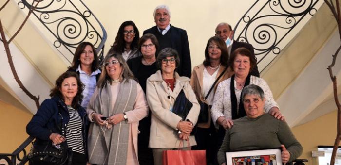 Fiscal adjunto junto a los homenajeados