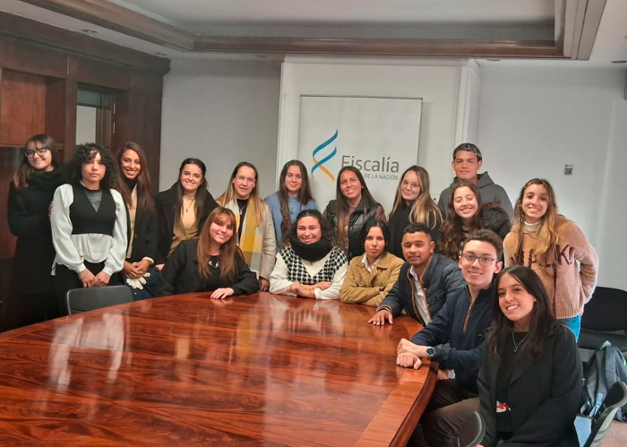 Estudiantes de Derecho UdelaR Estudiantes de Derecho UdelaR