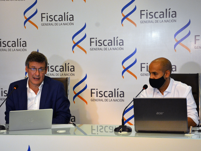 Fiscal de Corte Jorge Díaz junto al Encargado del Departamento de Políticas Públicas de la Fiscalía Sebastián Pereyra