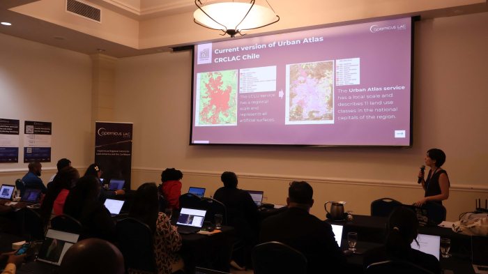 Vista general de una de las sesiones del CopernicusLAC Chile Caribbean Regional Workshop.