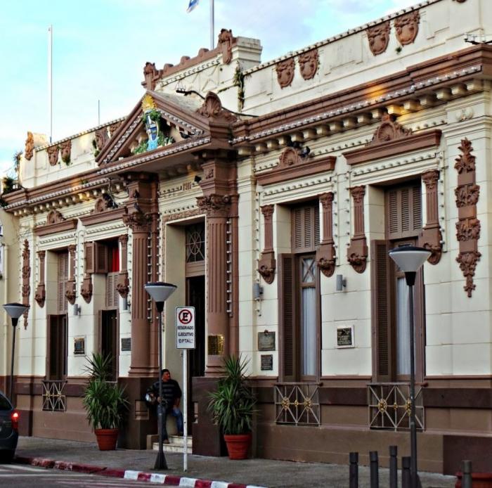 fachada Intendencia de Tacuarembó 