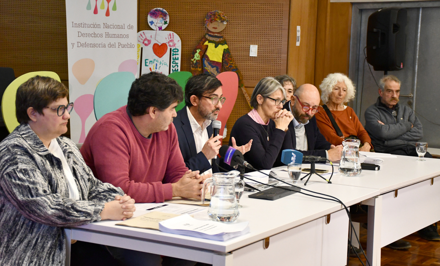 Mesa de expositores