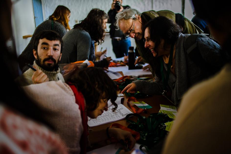 Detalle de momento de acreditación al inicio de la VII Asamblea Nacional 