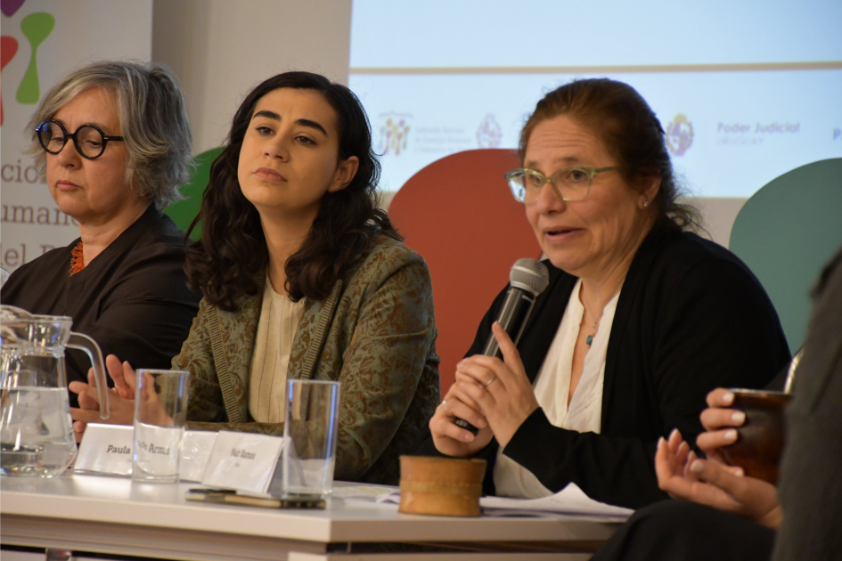 Comentarios de Nair Ramos, directora del área de Adopciones, INAU