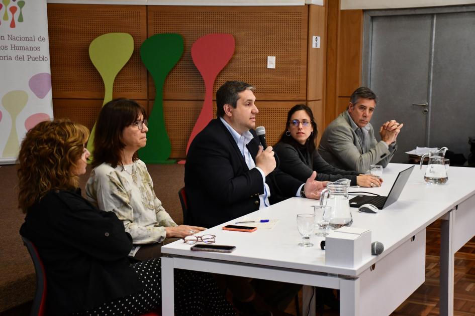Expositores Espositores