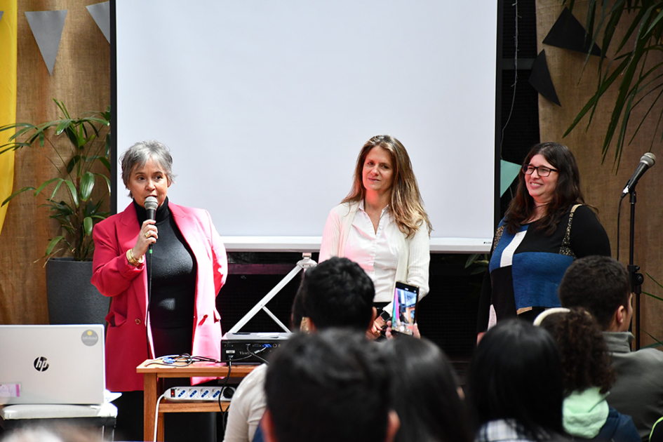 Macarena Llauradó (OEI), Jimena Fernández (INDDHH), Karen Sass (INDDHH)