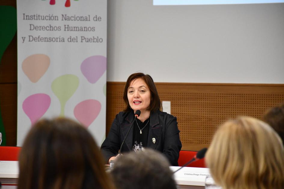 Graciela Dede, moderadora Graciela Dede, moderadora