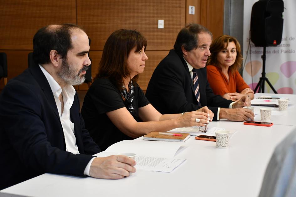 Grupo de trabajo por los derechos de las personas mayores Grupo de trabajo por los derechos de las personas mayores