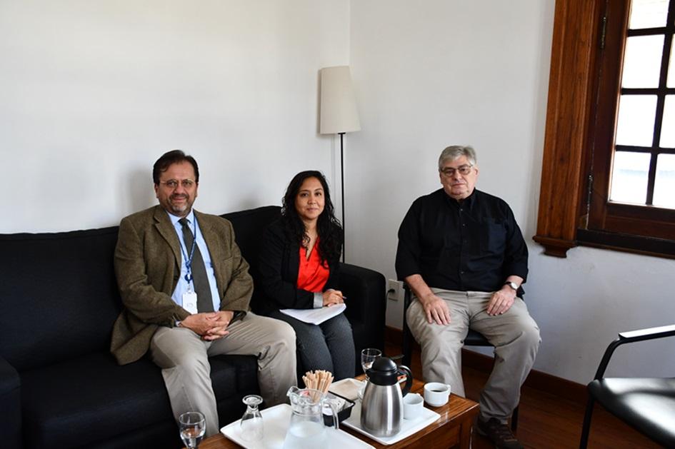 Wilder Tyler, director de INDDHH, con representantes de ACNUDH Wilder Tyler, director de INDDHH, con representantes de ACNUDH