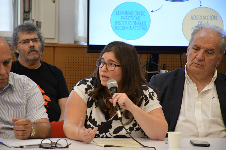 Karen Sass del Mecanismo de Vigilancia y Monitoreo de Discapacidad Karen Sass del Mecanismo de Vigilancia y Monitoreo de Discapacidad