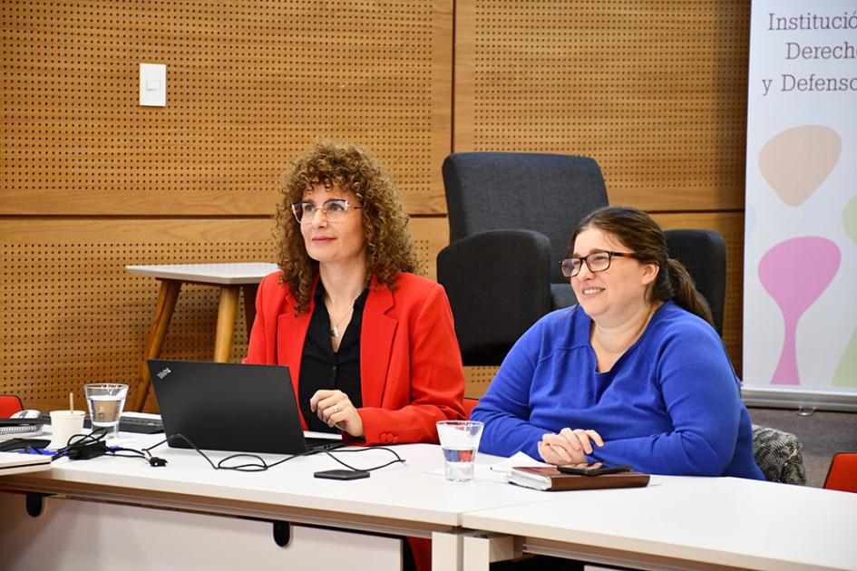 Andrea Mazzei y Karen Sass del Mecanismo de Vigilancia y Monitoreo de la INDDHH Andrea Mazzei y Karen Sass del Mecanismo de Vigilancia y Monitoreo de la INDDHH