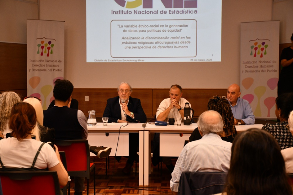 Director INDDHH, Marcos Israel; director de Educación, Gabriel Quirici y Juan Meré de UNFPA