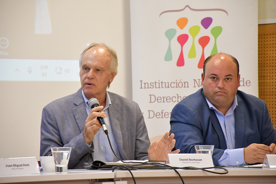 Senadores Daniel Borbonet y Nicolás Viera, integrantes de Comisión parlamentaria de seguimiento