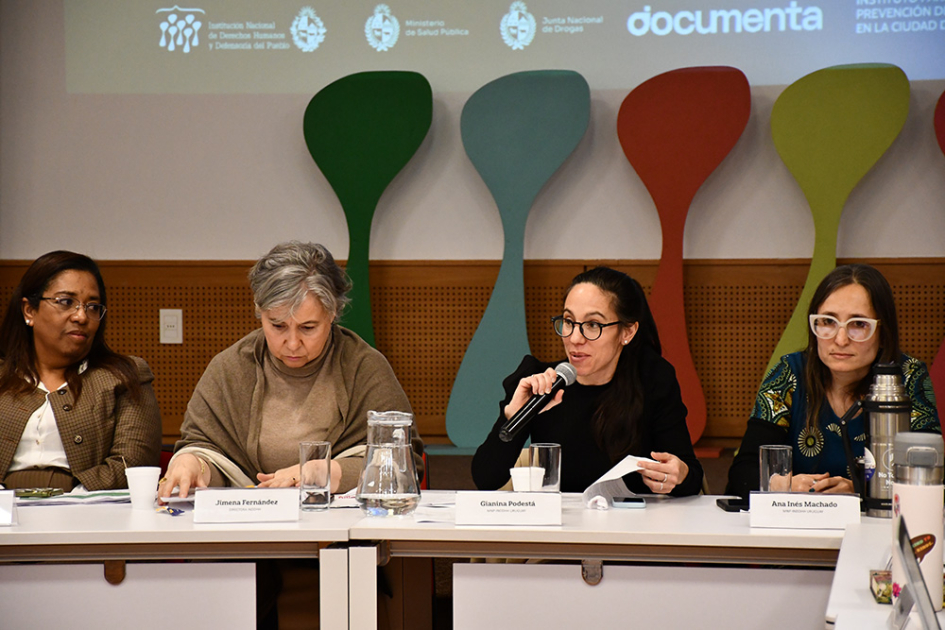 Alicia Saura, Jimena Fernández, Gianina Podestá y Ana Inés Machado Alicia Saura, Jimena Fernández, Gianina Podestá y Ana Inés Machado