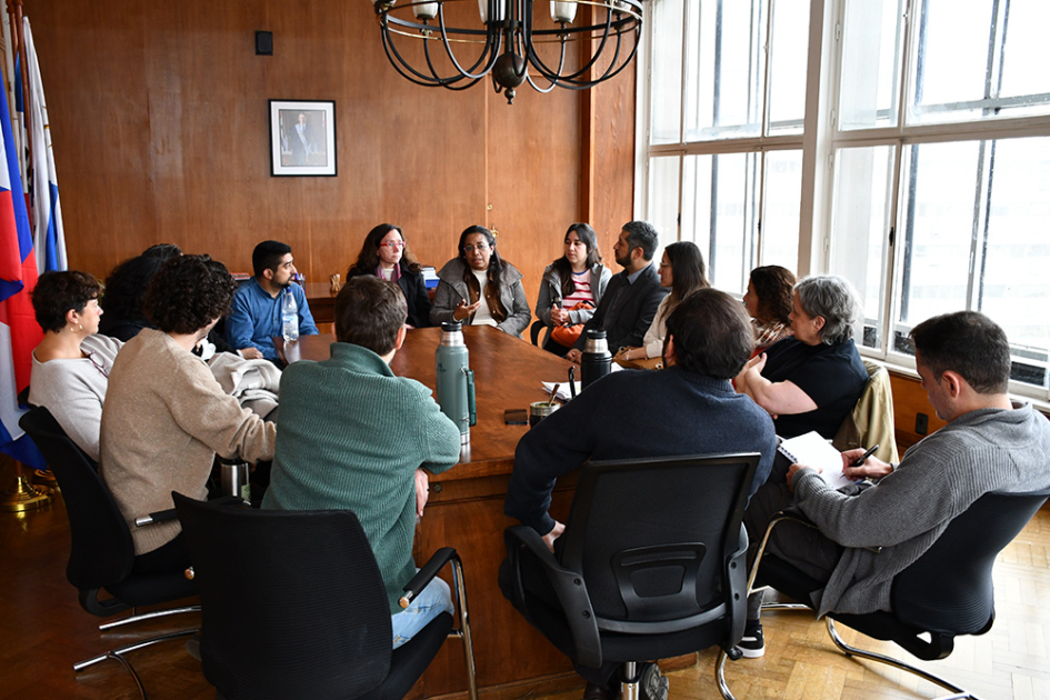 Reunión en el Ministerio de Desarrollo Social Reunión en el Ministerio de Desarrollo Social