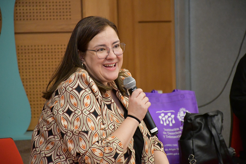 directora Carmen Rodríguez