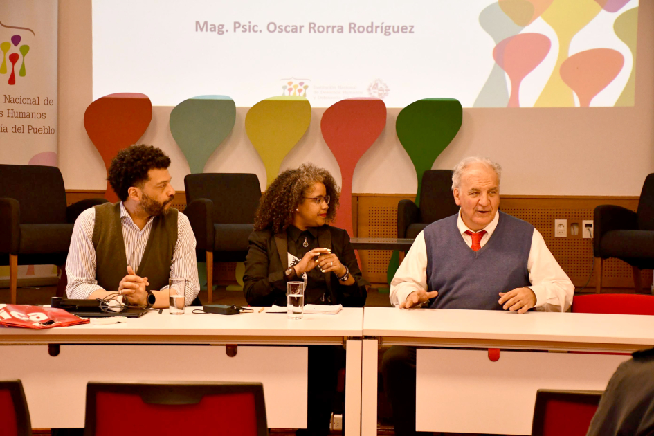 De izquierda a derecha: Oscar Rorra, Tania Ramírez y Juan Miguel Petit De izquierda a derecha: Oscar Rorra, Tania Ramírez y Juan Miguel Petit