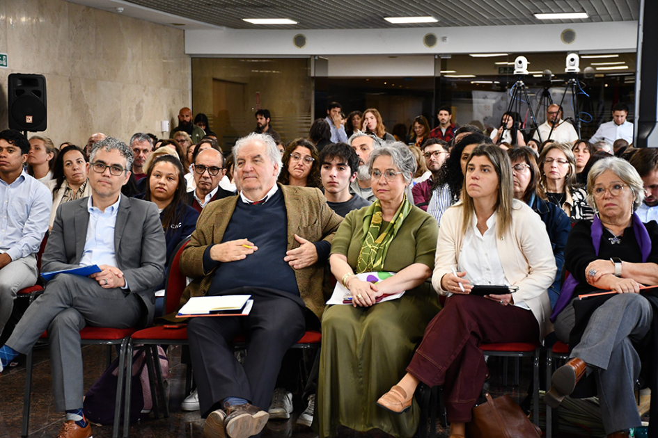 Seminario "Panorama de la infancia en Uruguay" Seminario "Panorama de la infancia en Uruguay"