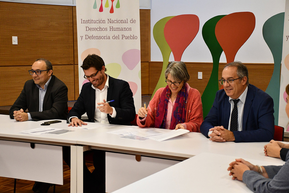 Carlos Varela (MEC), Miguel Lorenzoni (IMPO), Mariana Mota (INDDHH) y José Carlos Mahía (MEC)