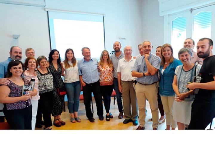 Integrantes de la Comisión Asesora en Salud Mental Foto de los integrantes en la primera reunión de la Comisión Asesora en Salud Mental