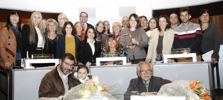 JDM entrega de reconocimiento a M. Mota JDM entrega de reconocimiento a M. Mota