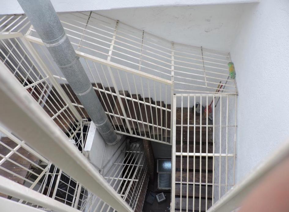 Escalera de centro de Inau Centro Inau