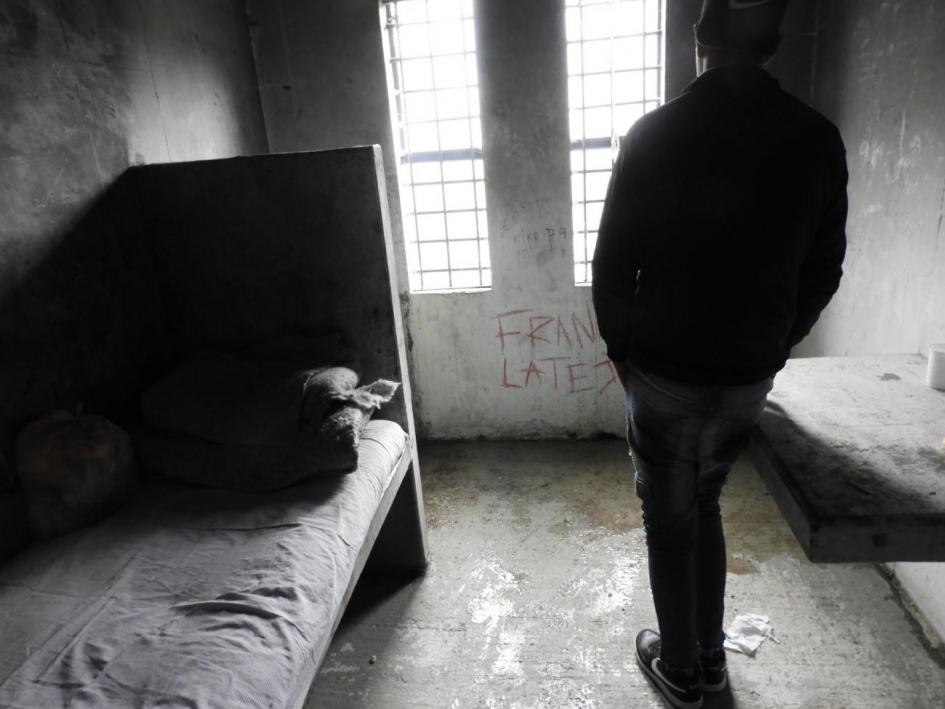 Celda del sistema penal juvenil inundada Celda del sistema penal juvenil inundada