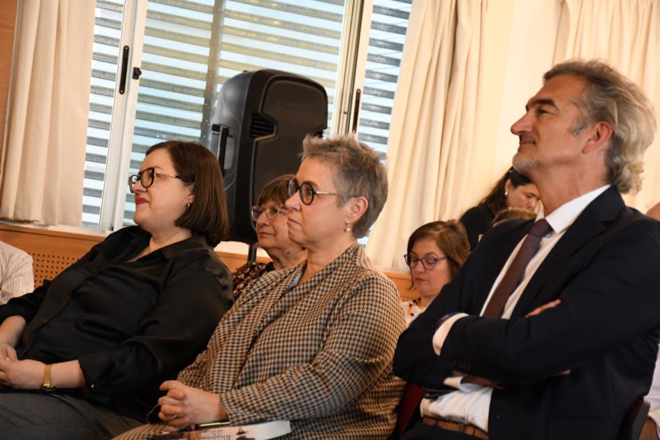 De izquierda a derecha, directoras INDDHH y coordinador residente de las Naciones Unidas en Uruguay De izquierda a derecha, directoras INDDHH y coordinador residente de las Naciones Unidas en Uruguay