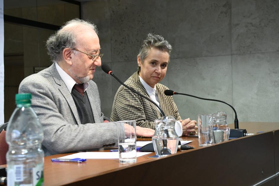 Director Marcos Israel y presidenta Jimena Fernández Director Marcos Israel y presidenta Jimena Fernández