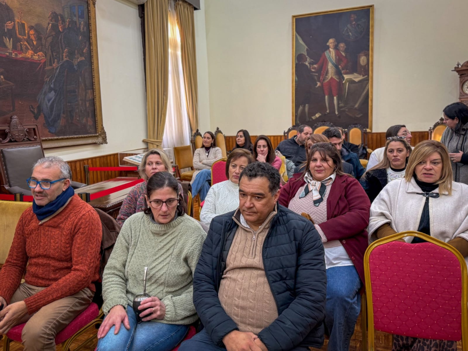 Funcionariado de la Intendencia durante la capacitación Funcionariado de la Intendencia en la capacitación