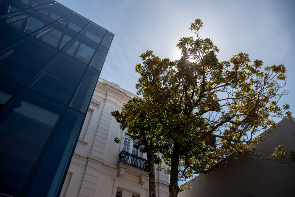 Fachada del edificio actual.