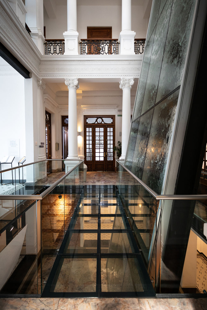 Interior de la sede de la INDDHH