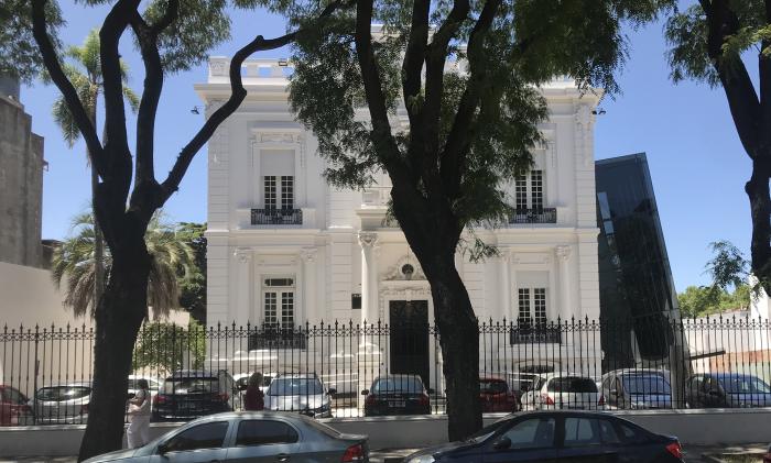 Foto de la fachada de la INDDHH