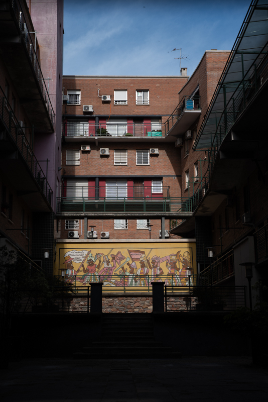 El Mediomundo. Fotografías: Pablo Nogueria, 2022. El Mediomundo. Fotografías: Pablo Nogueria, 2022.