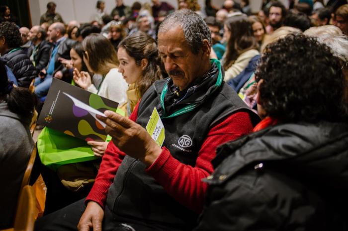 Registro de la plenaria: se muestra a los y las participantes 