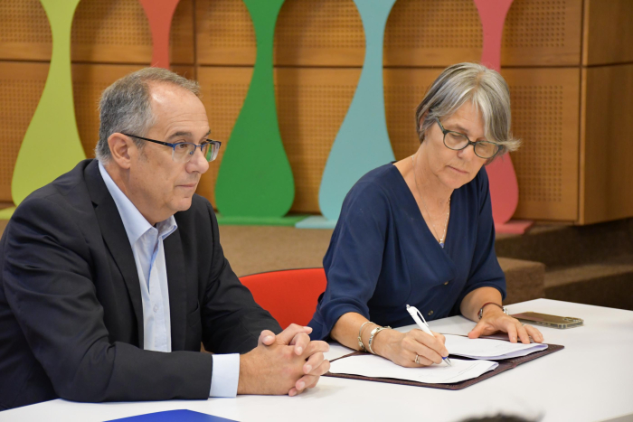 Ministro de Educación y Cultura y Presidenta de la INDDHH