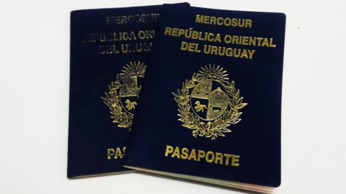 Pasaporte Uruguayo